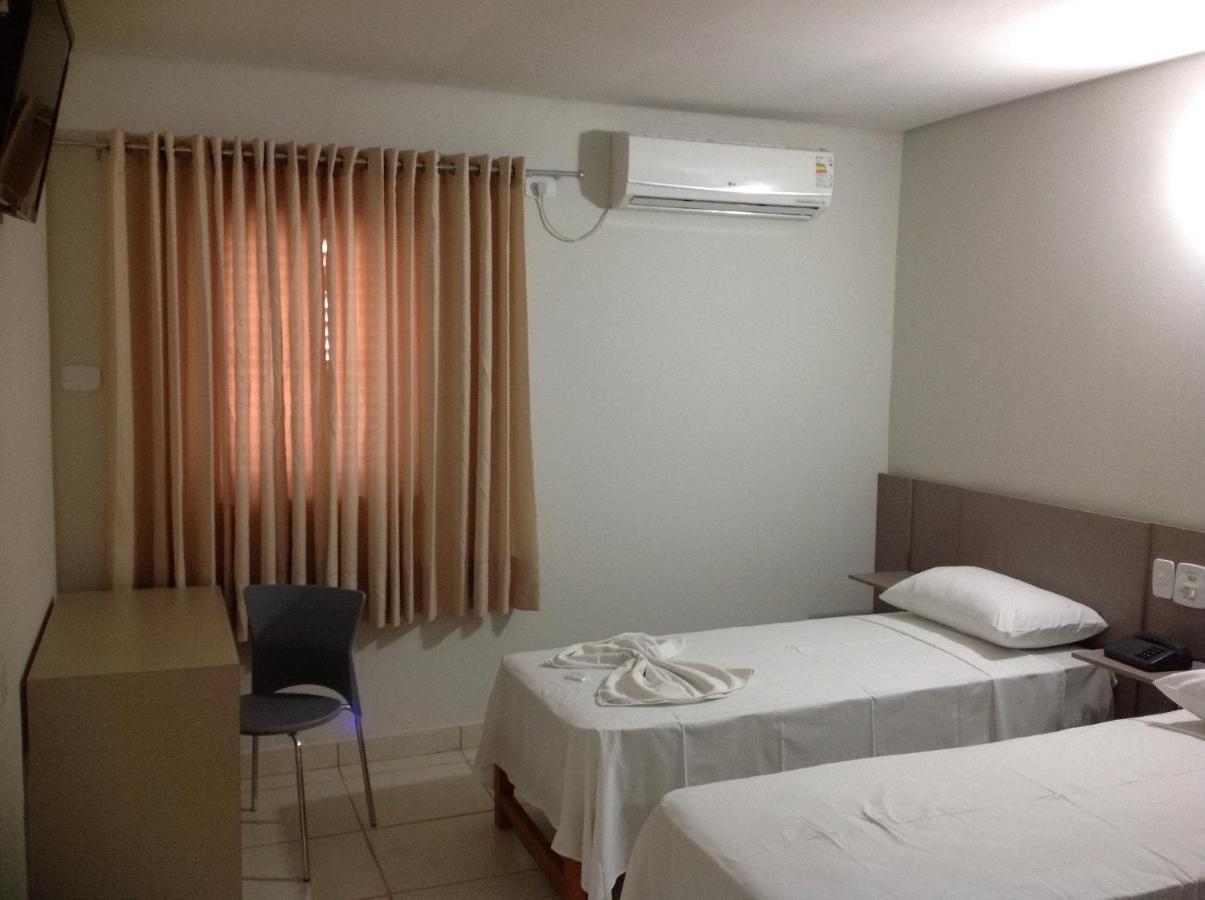 Itumbiara Palace Hotel Dış mekan fotoğraf