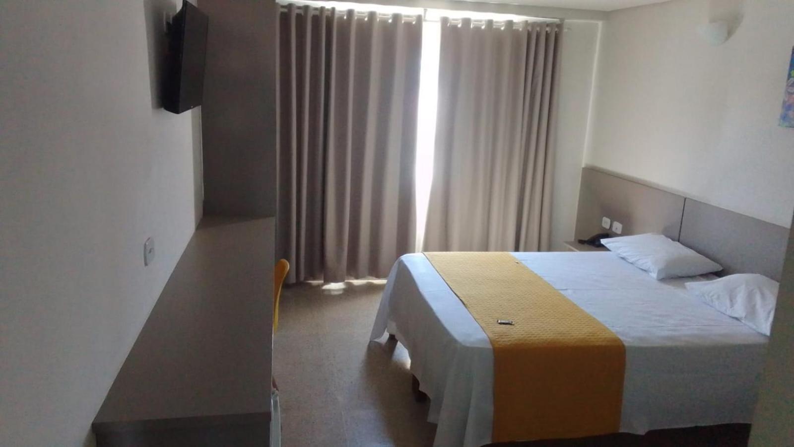 Itumbiara Palace Hotel Dış mekan fotoğraf